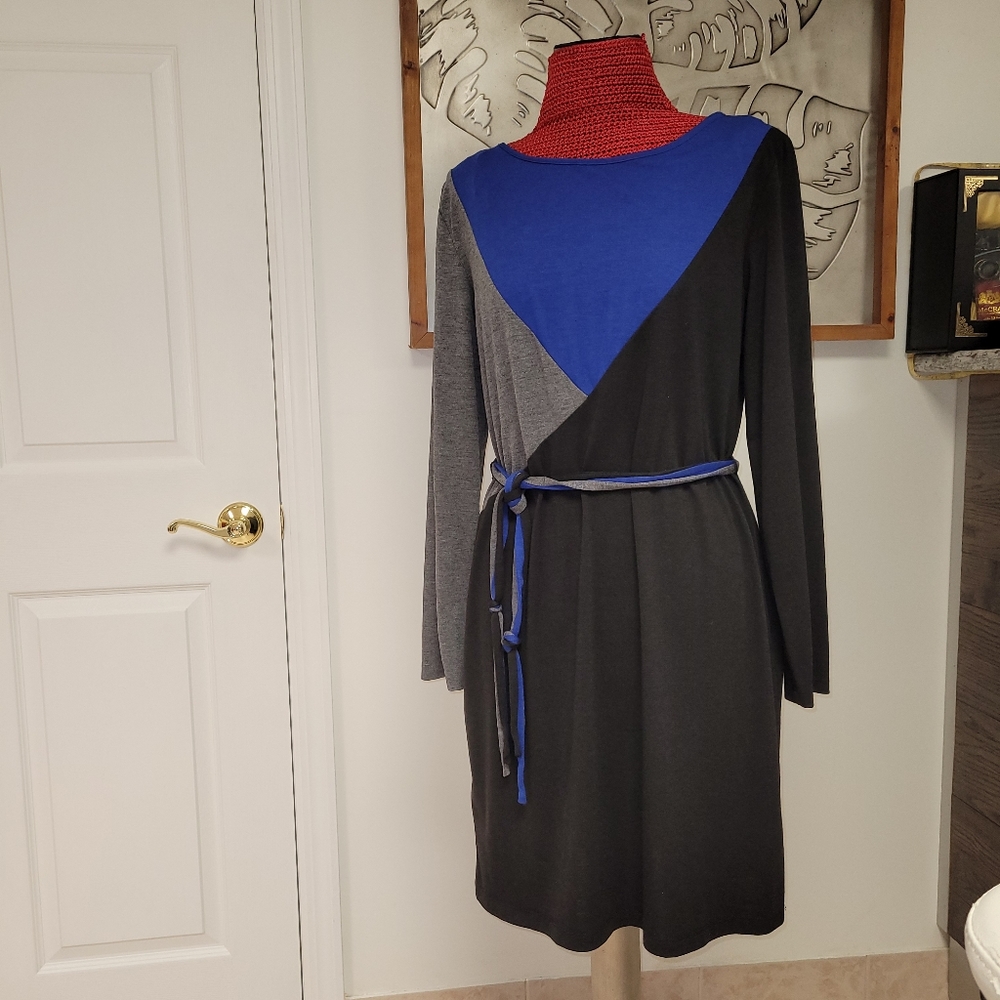 Knee length casual dress with a string belt and long sleeve 5 for $25 Sale